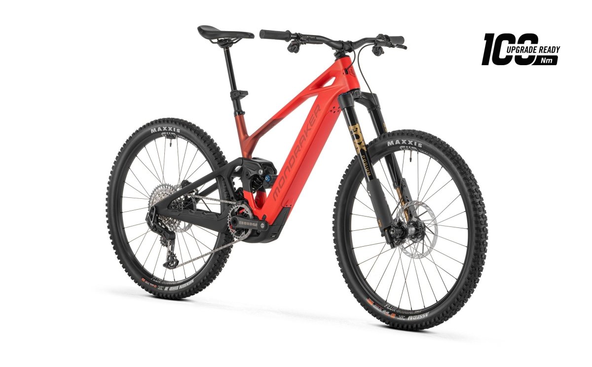 CRAFTY XR CARBON, Flame Red - Pidiendo Pista