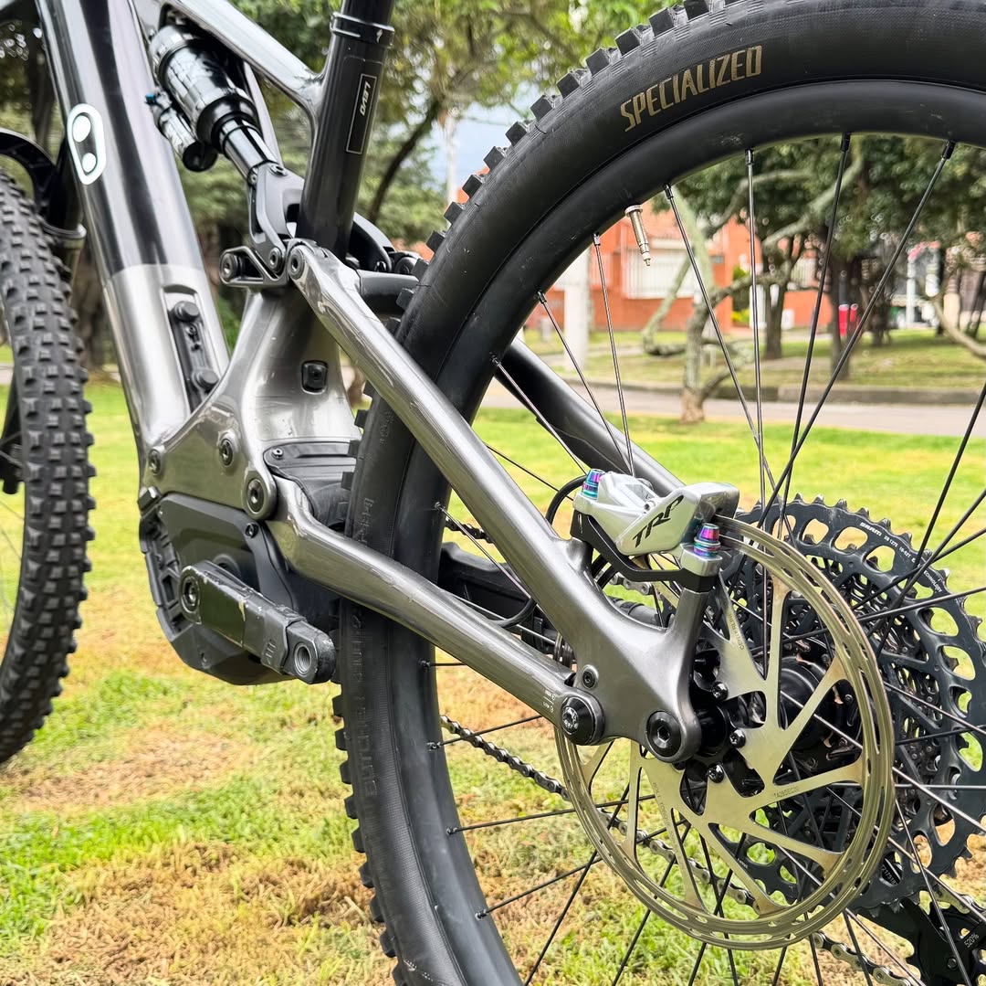 Specialized LEVO EXPERT, S3