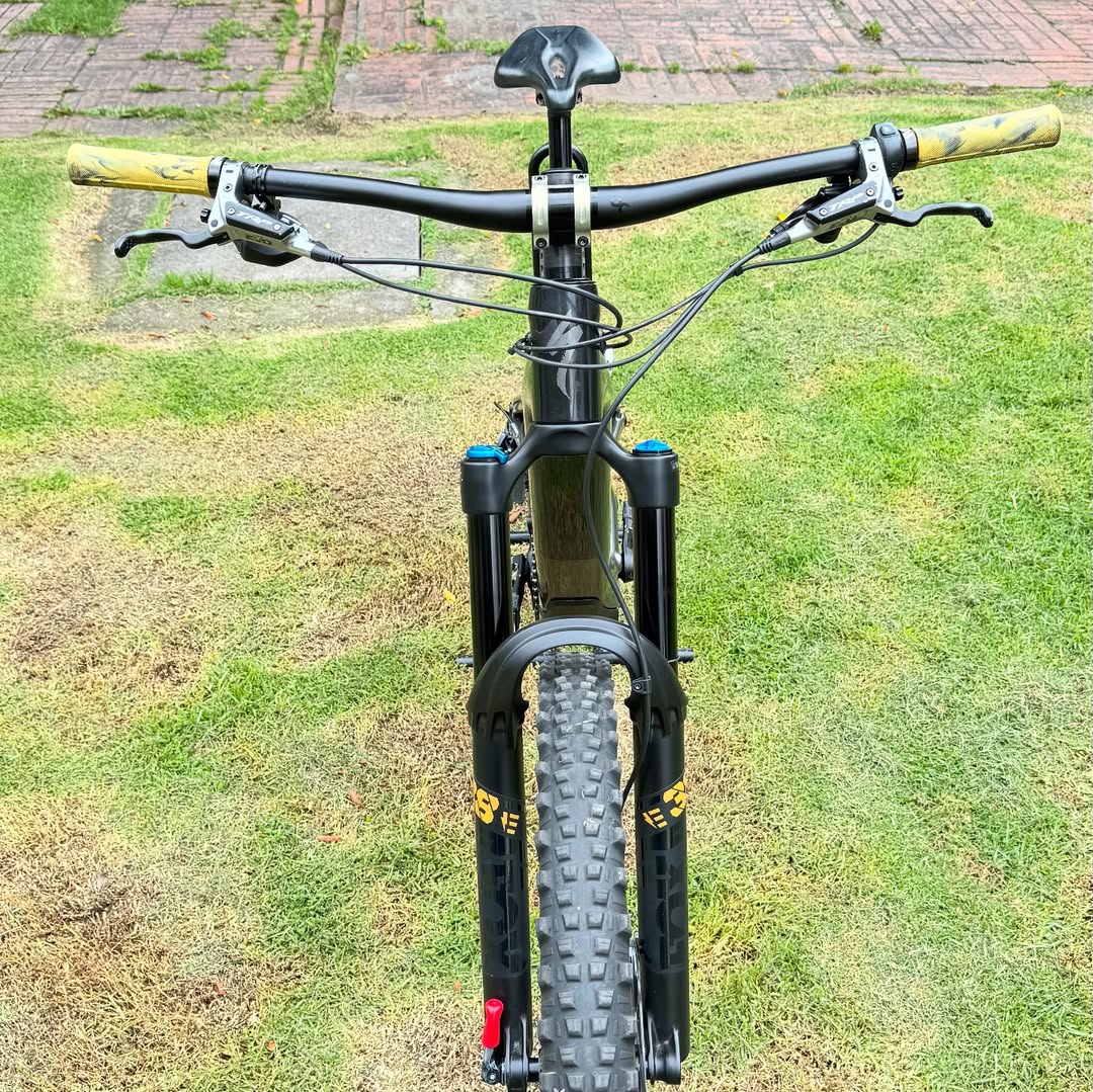 Specialized LEVO EXPERT, S3