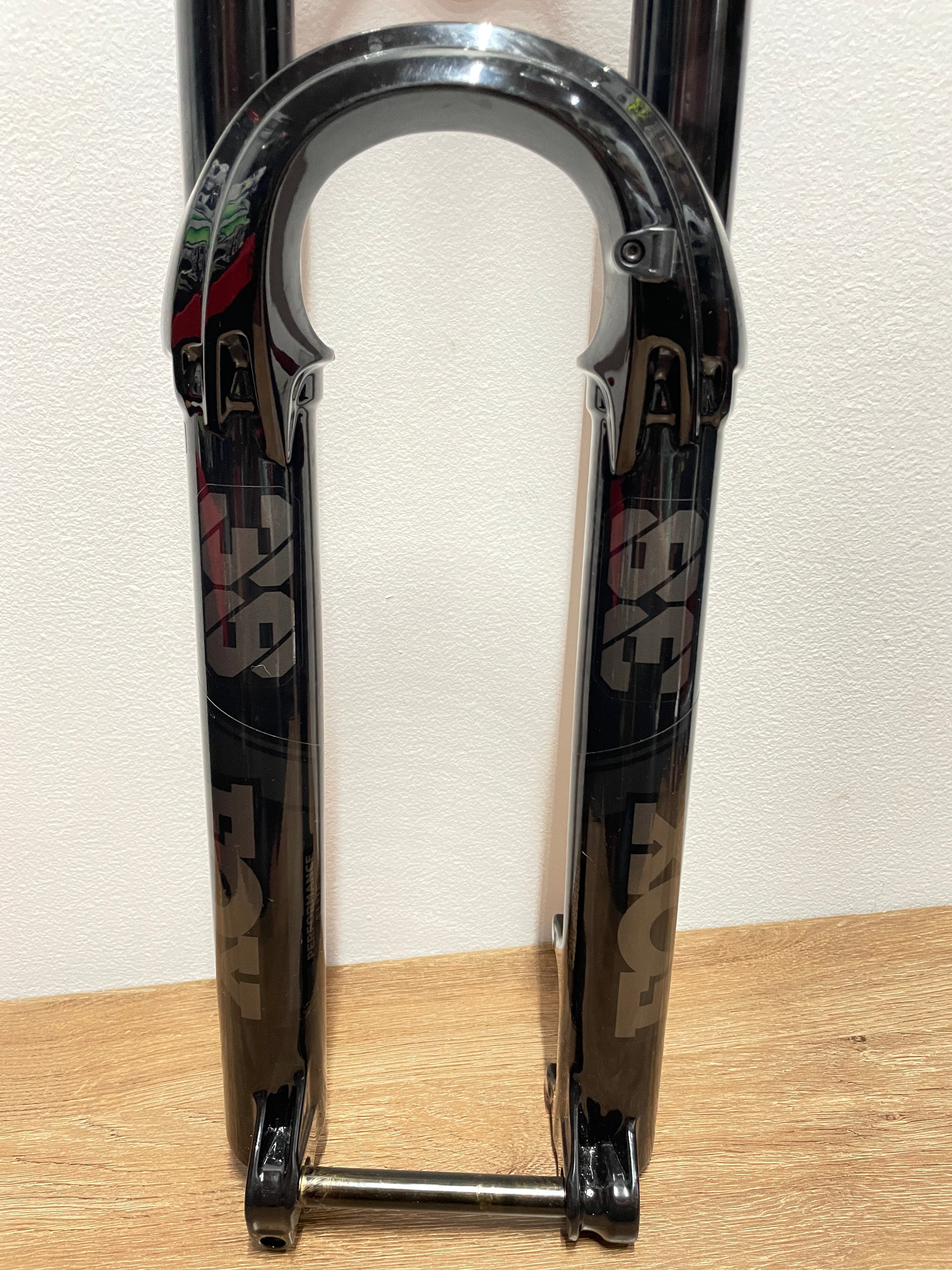 Suspensión Fox 38 Performance Elite