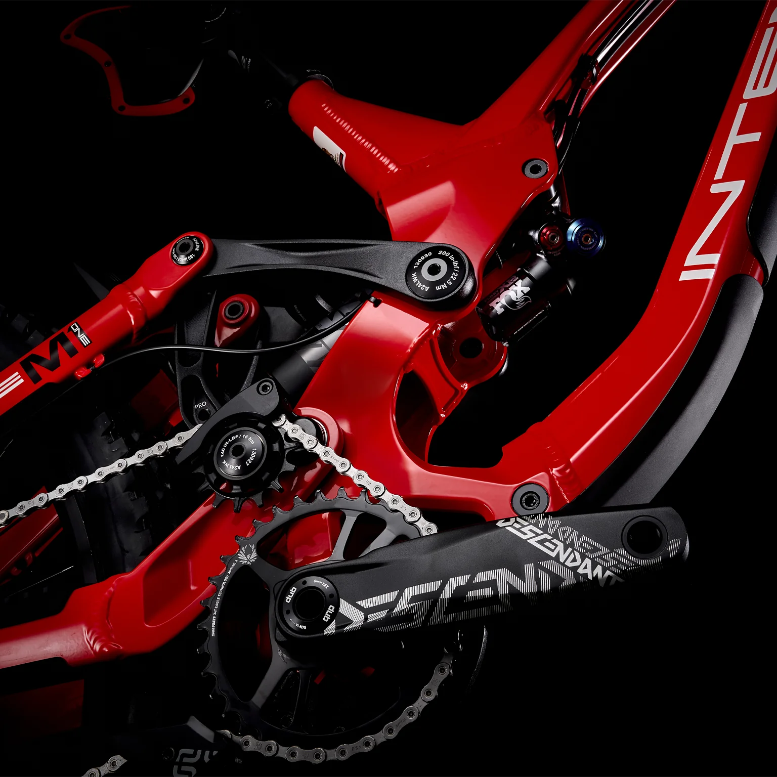 Bicicleta M1 Alloy Expert, Rojo