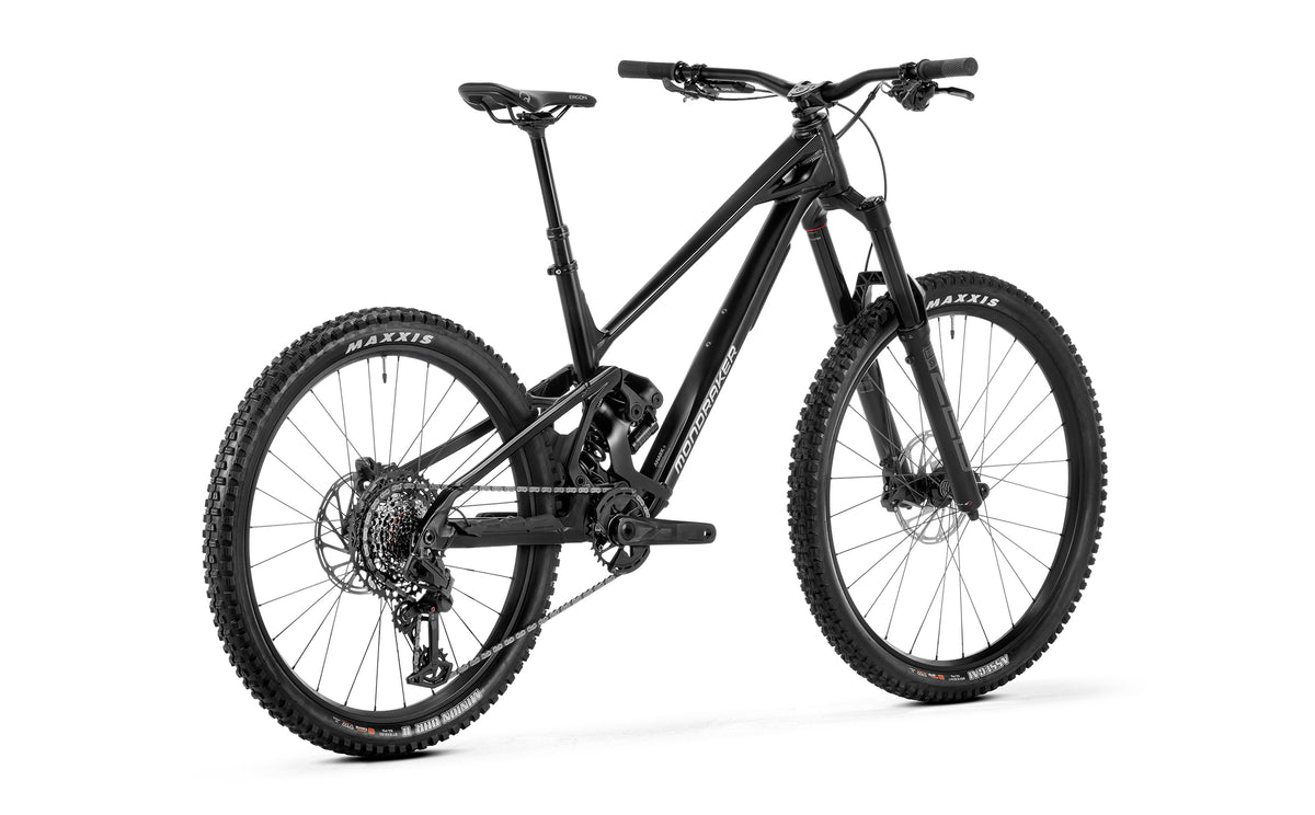 ANARK R, Superblack - Pidiendo Pista