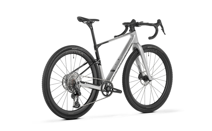 ARID CARBON R, Silverflash