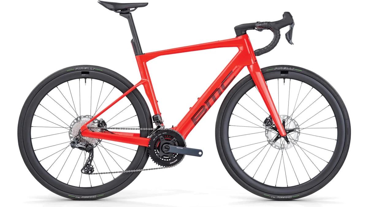 Bicicleta Roadmachine 01 THREE METALLIC RED BROWN / WHITE 2024 - Pidiendo Pista