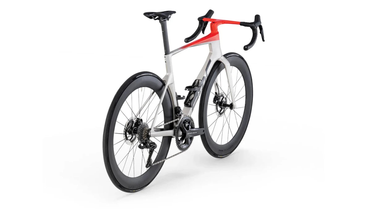 Bicicleta Teammachine R 01 TWO ARTIC SILVER-NEON RED 2026 - Pidiendo Pista