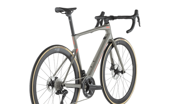 Bicicleta Roadmachine 01 THREE, Shimano Ultegra Di2