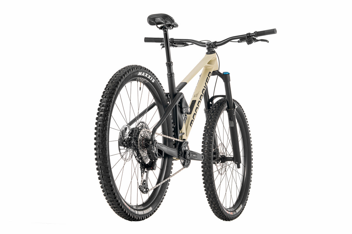 FOXY CARBON R, Desert Grey - Pidiendo Pista