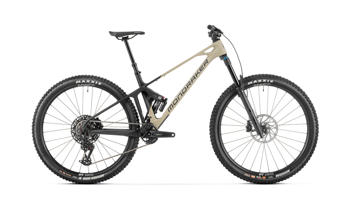 FOXY CARBON R, Desert Grey - Pidiendo Pista