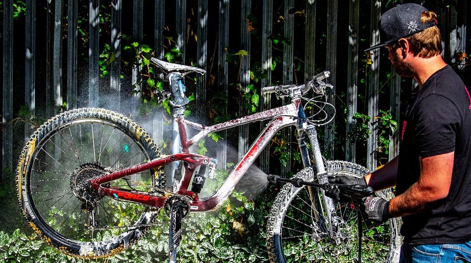Máquina KIT de Lavado Pressure - Pidiendo Pista