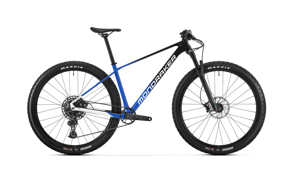 PODIUM S, Carrera Blue - Pidiendo Pista