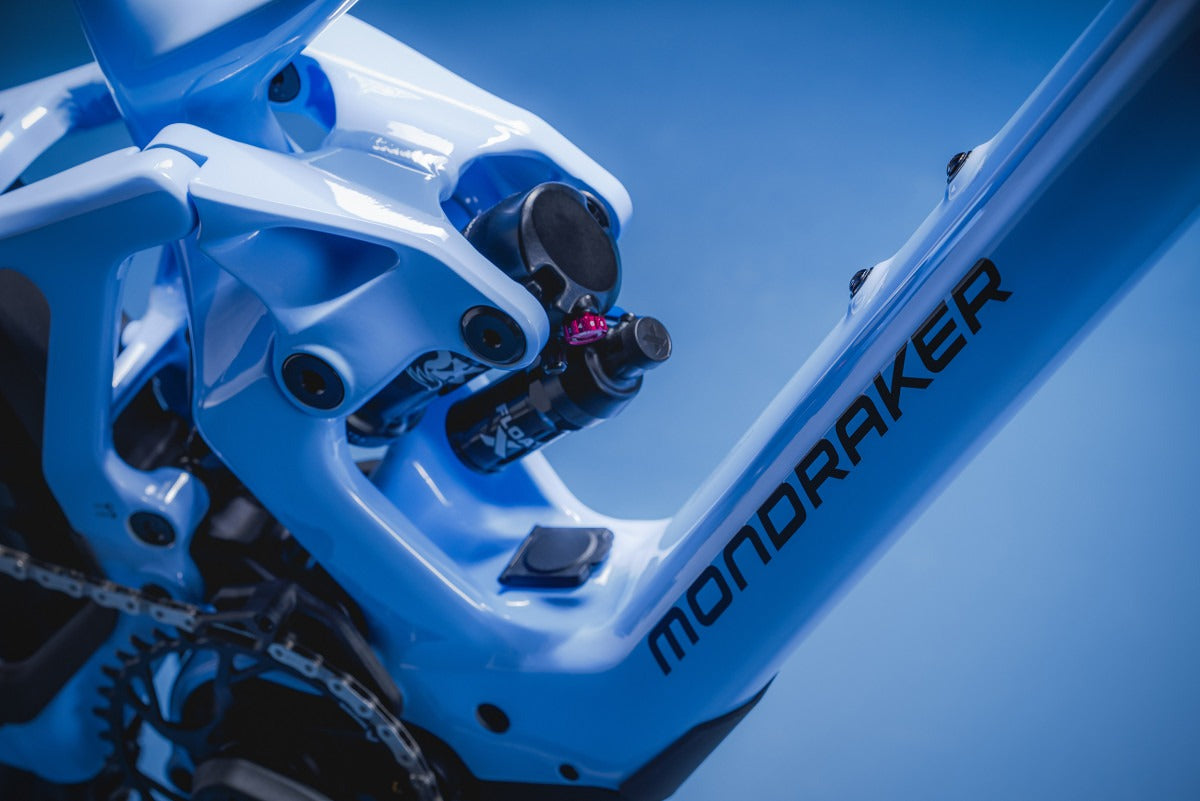 ZENDIT R, Ionite Blue - Pidiendo Pista